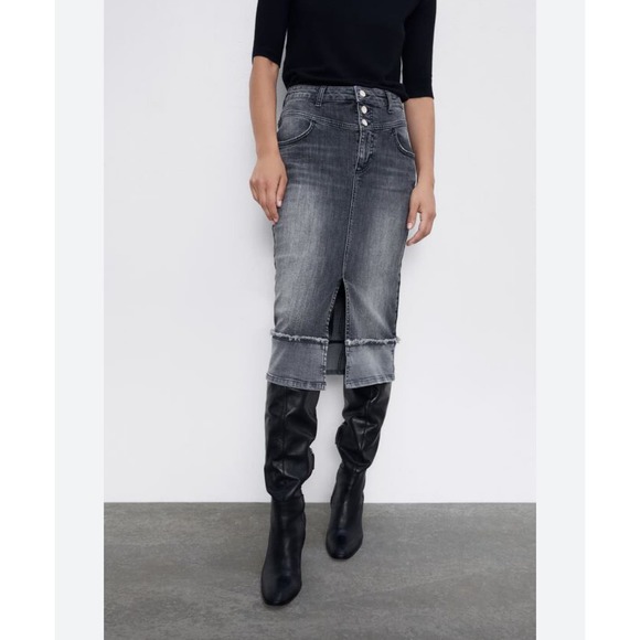 NWOT Zara Washed Black Denim Skirt W/ Slit & Button‎ Closure - Picture 1 of 6